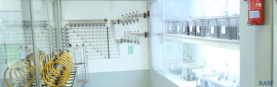 آزمایشگاه خوردگی